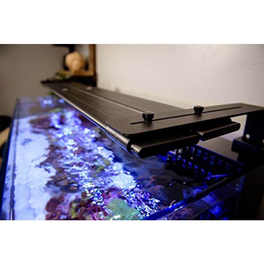USA Dual 72 Inch Orbit Marine  - Marine Aquarium Hours recension och pris